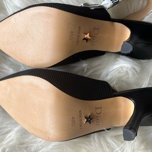 J’ADIOR SLINGBACK PUMP (Black Technical Fabric)